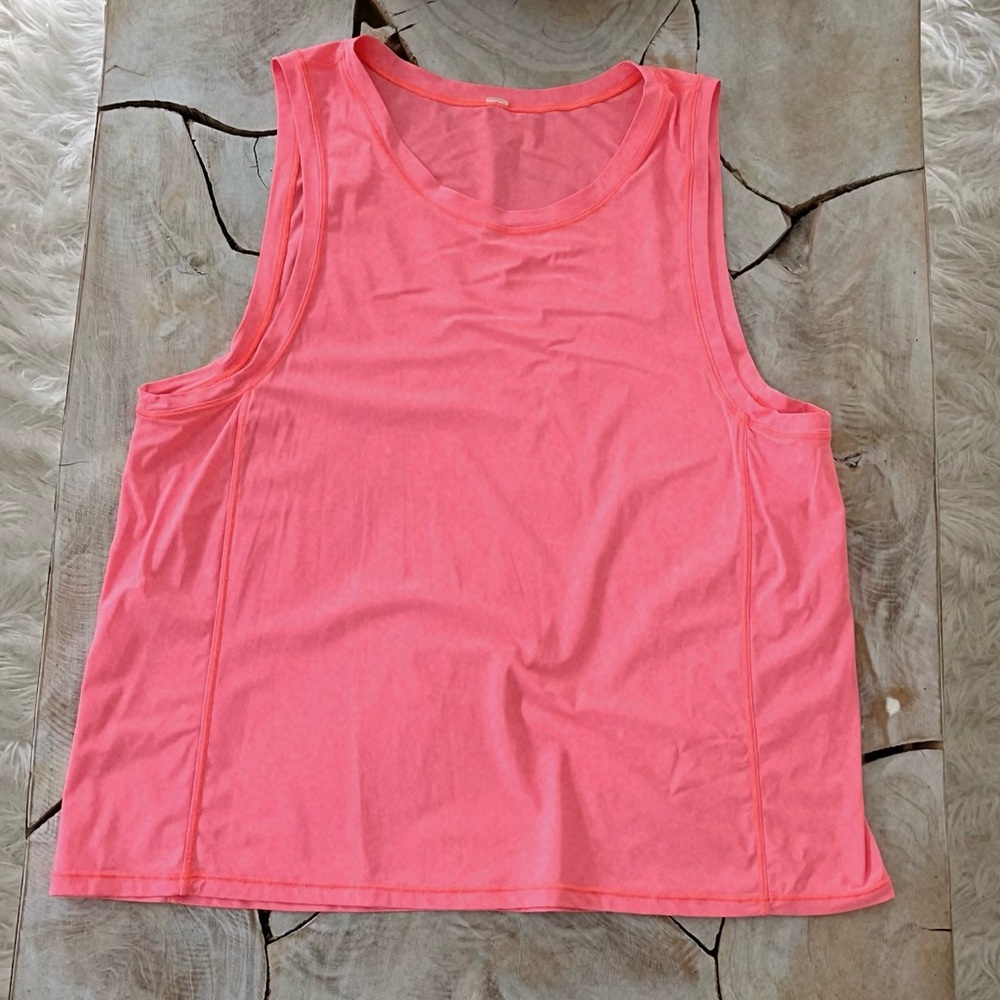 LULU LEMON WORKOUT TOP 🩷